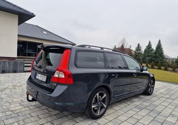 Volvo V70 cena 35900 przebieg: 166000, rok produkcji 2013 z Pleszew małe 379